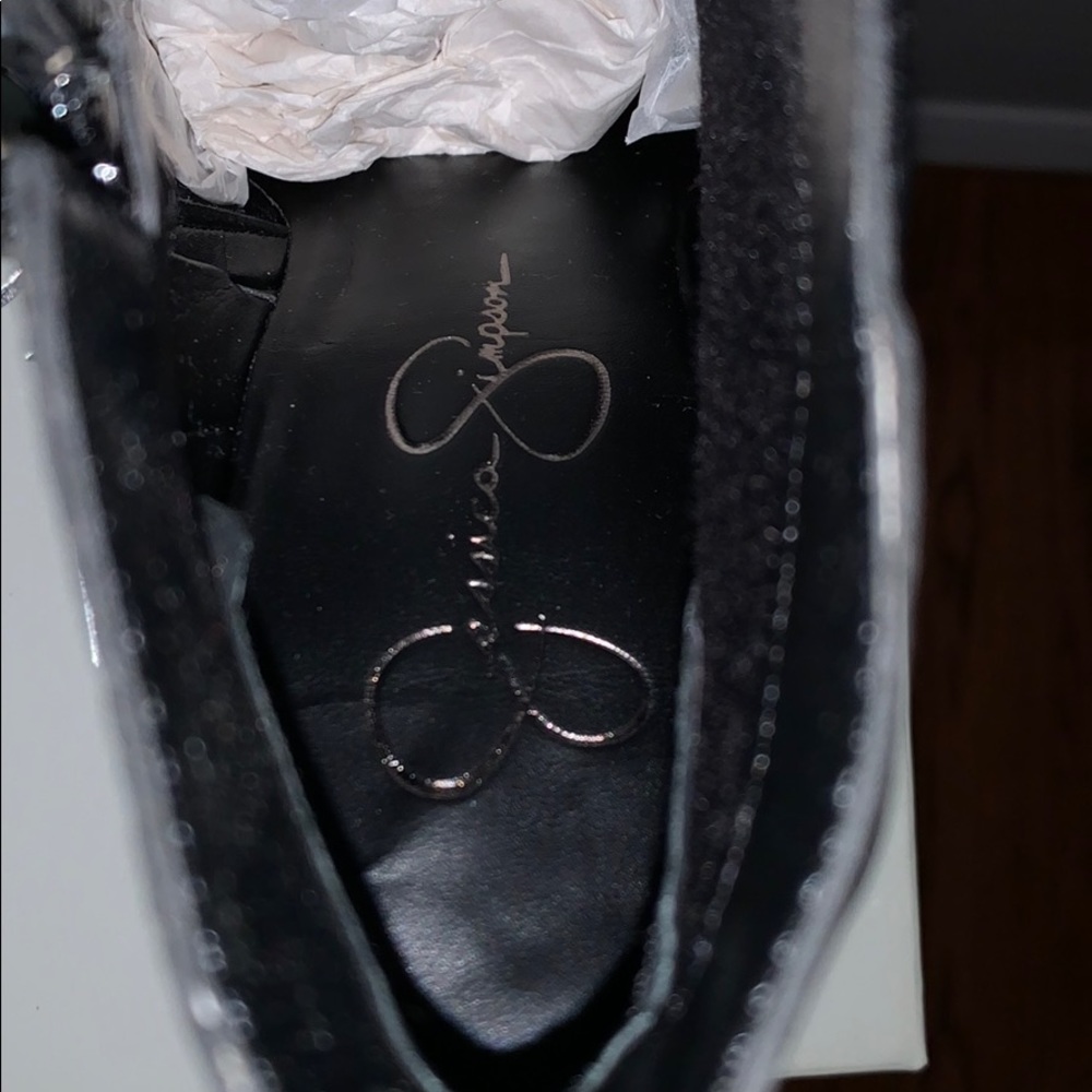 Jessica Simpson boots - Picture 6 of 8